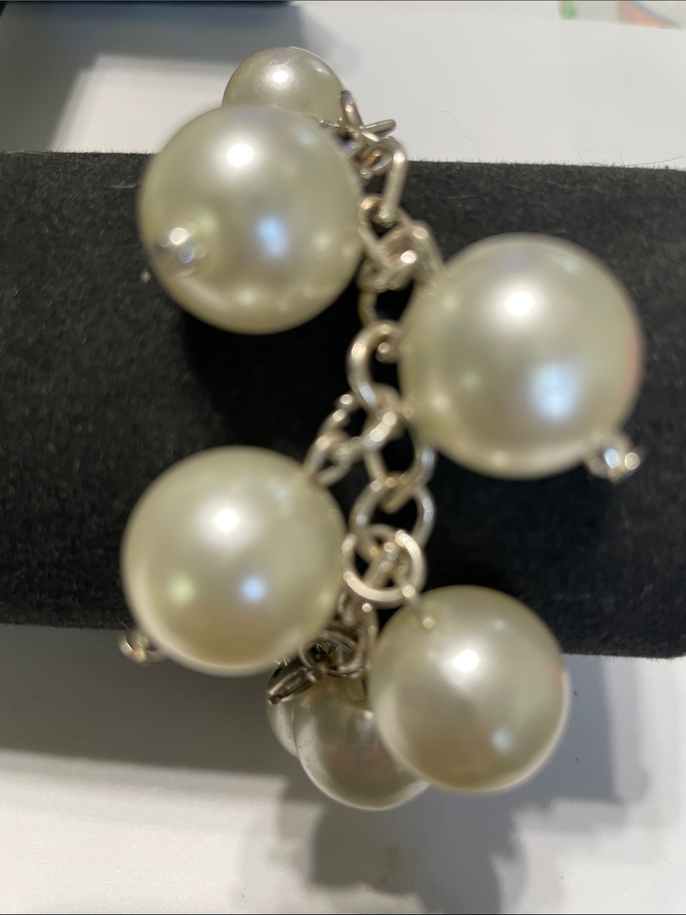 Charm- Classic White Pearl Bracelet